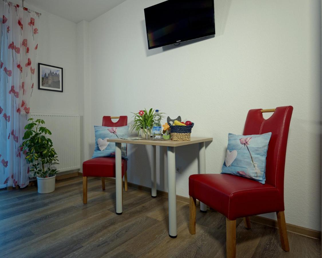 Gaestehaus Am Hochsimmer Ettringen  Екстериор снимка