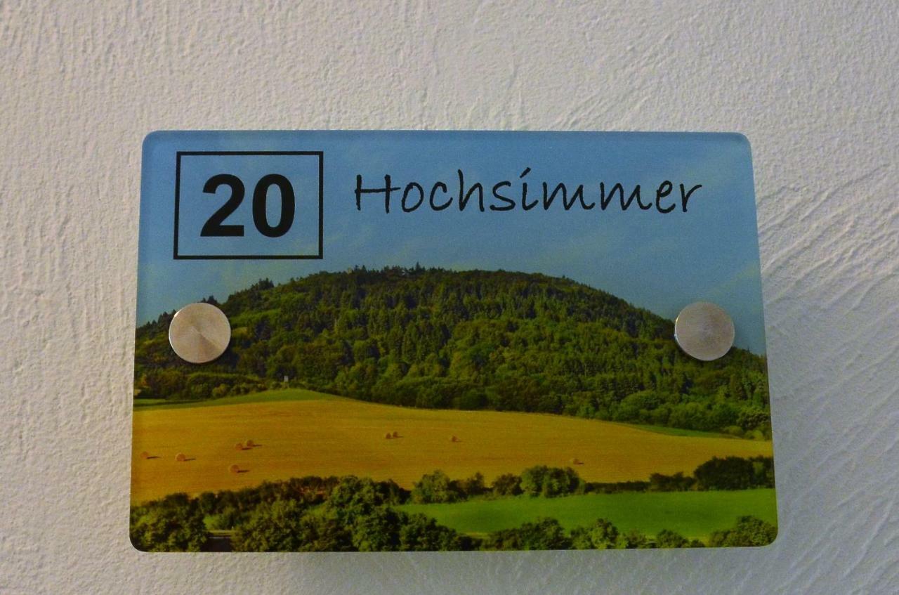 Gaestehaus Am Hochsimmer Ettringen  Екстериор снимка
